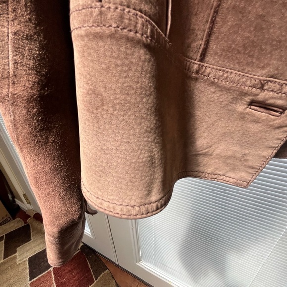 Lovely leather jacket.#24/ Plus Chocolates:) - Picture 6 of 7